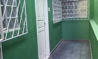 Imagem: Casa 02 Quartos - Ótima Localização