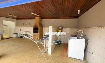 Imagem 2: Casa com 3 quartos, 1 suíte para alugar, 385 m² por R$ 6.500/mês - Jardim Estoril - Bauru