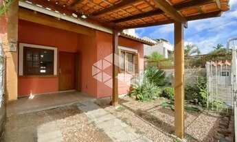 Imagem: Casa térrea com 2 dormitórios e piscina