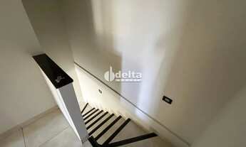 Imagem 11: Sobrado disponível para venda no bairro venda em Uberlândia-MG