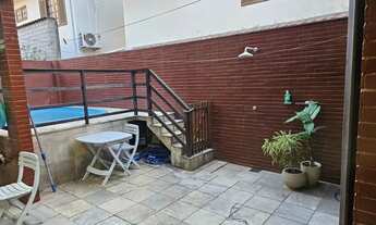 Imagem 2: Maravilhosa Casa de Condomínio a venda em Nova Iguaçu, com 303 metros quadrados, 3 Suítes