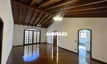 Imagem: Casa com 3 quartos, 1 suíte, 2 vagas, a/c