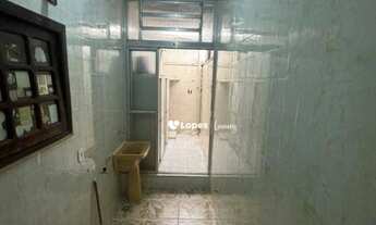 Imagem 4: Grajau 2 quartos com varanda , suite, dependencia revertida no coração do Largo do Verdun