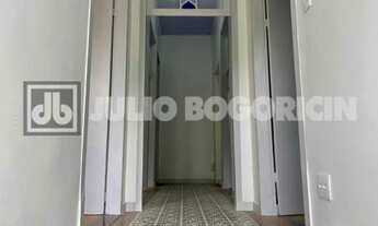 Imagem 5: Casa de rua - Alto da Boa Vista: Salão, 3 Quartos sendo 2 suíte, Banheiro Social, Cozinha