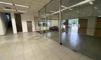 Imagem 4: Conjunto Comercia/Sala Locação 689m² estacionamento amplo R$ 35.000,00/Mês Casa Grande-Di