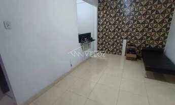 Imagem: Apartamento - / Residencial / Santa Teresa