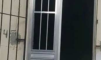 Imagem: Vende-se ou troca-se uma casa em jardim