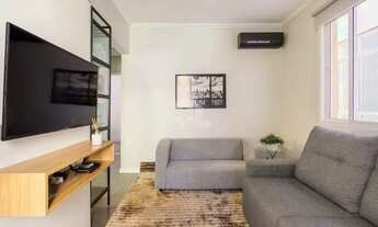 Imagem 2: Apartamento de 2 Dormitórios Reformado e Mobiliado - Próximo ao HPS