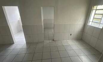 Imagem 6: Alugo Fundos 2 Qtos - Cemig e Copasa separados Carlos Prates - Belo Horizonte - MG