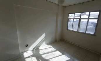 Imagem 5: Imóvel para venda com 71 metros quadrados com 2 quartos em Centro - Niterói - RJ