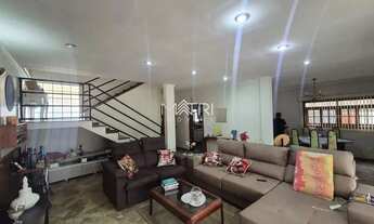 Imagem 4: Sobrado à venda no Jardim Botânico em Araraquara - Piscina, suíte com sacada e 4 vagas