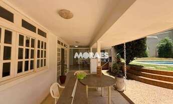 Imagem 2: Casa sobrado em Condomínio Fechado com 3 quartos (2 suítes), 2 vagas à venda, a/c 347 m² p