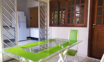 Imagem: Quartos individuais mobiliado próximo a