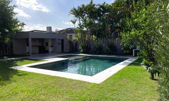 Imagem 2: Casa de condomínio para venda possui 720 metros quadrados com 4 quartos