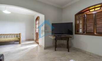 Imagem 2: Casa para Venda em Belo Horizonte, Califórnia, 4 dormitórios, 1 suíte, 3 banheiros, 3 vaga