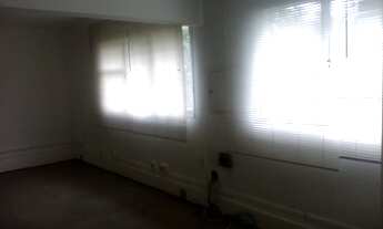 Imagem 2: COMERCAL COM SALAS AMPLA/ COPA/ ÓTIMA LOCALIZAÇÃO