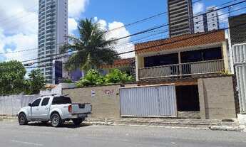 Imagem: Cod 30 - Casa com 02 quartos, 04 vagas