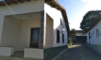 Imagem 2: Casa para Venda em Araruama, Rio do Limão, 6 dormitórios, 1 suíte, 3 banheiros, 3 vagas