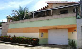 Imagem: Casa com 4 quartos, no Quintas do Calhau