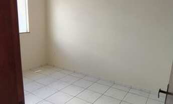 Imagem 3: Apartamento com 2 quartos e área privada com fácil acesso acomércios e transporte em Rio d