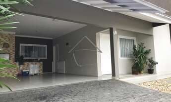 Imagem 3: Casa para venda com 148 metros quadrados com 3 quartos em Vila Lalau - Jaraguá do Sul - SC