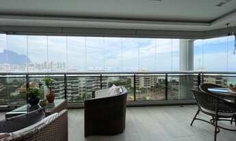 Imagem 6: Apartamento para venda possui 173 metros quadrados com 4 quartos