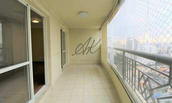 Imagem 7: Apartamento em andar alto em Moema, vago, ótima planta