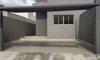 Imagem 2: Á venda Casa Térrea por 685 mil com 3 suítes em Atibaia no Jd. Lago