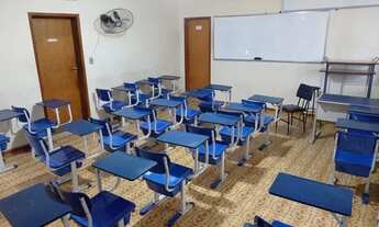 Imagem 2: Alugo salas de aula salão e escritórios