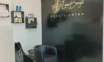 Imagem 5: Vendo Salão de Beleza Completo com Localização Privilegiada!