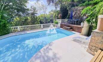 Imagem 1: Casa triplex à venda! 6 quartos, 3 vagas, piscina, vista Cristo - Gávea - Rio de Janeiro