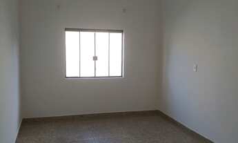 Imagem 6: Casa para alugar situada região central tratar telefone 42=999-11-6717