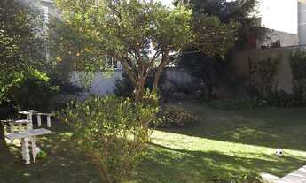 Imagem: Ampla casa com localização privilegiada