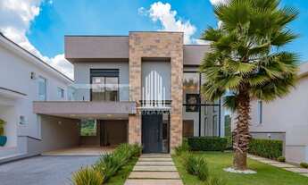 Imagem: Casa de alto padrão à venda no condomínio