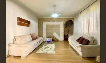 Imagem: Casa à Venda - Alípio de Melo, 3 Quartos