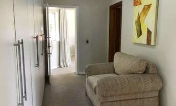 Imagem 6: Casa para Venda em Carapicuíba, Granja Viana, 4 dormitórios, 4 suítes, 6 banheiros, 8 vaga