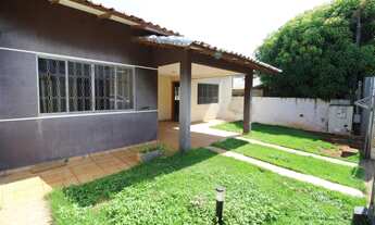 Imagem 2: Casa para Locação em Foz do Iguaçu, Parque Ouro Verde, 3 dormitórios, 1 suíte, 3 banheiros