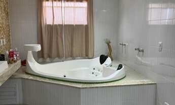 Imagem 2: Sobrado para venda com 128 metros quadrados com 3 quartos em Santa Cândida - Curitiba - PR