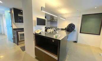 Imagem 7: Cobertura duplex para venda no Leblon com 4 suites, 560 mts e 3 vagas. Leblon