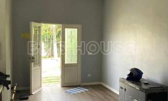 Imagem 3: Casa para Venda em Cotia, Granja Viana, 2 dormitórios, 1 suíte, 2 banheiros, 2 vagas