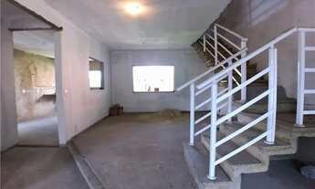 Imagem 4: Casa para venda em Campo Grande de 240.00m² com 3 Quartos e 3 Garagens