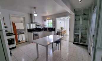 Imagem 5: Casa com 05 Dorm. S/02 suítes 255m² no Itacorubi