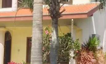 Imagem 2: Casa de 03 pavimentos com 04 quartos à venda