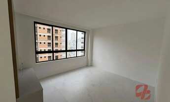 Imagem 2: Apartamento à Venda em Meia Praia, Itapema 3 Suítes, 125m²