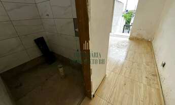 Imagem 7: Casa em um lote de 125 m², localizada em uma tranquila rua residencial do bairro Copacaban