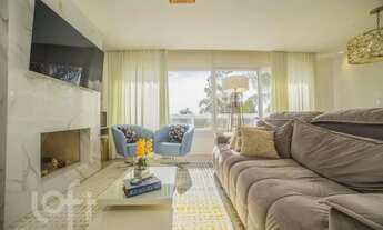 Imagem: Apartamento à venda em Menino Deus com