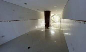 Imagem 4: Sobrado comercial padrão loja e sobreloja os dois andares são vão livre, 4 banheiros, no T