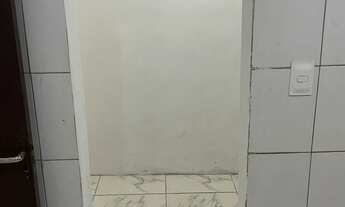 Imagem 6: Alugo casa 2 quartos em Itapuã na principal da Dorival Caymmi