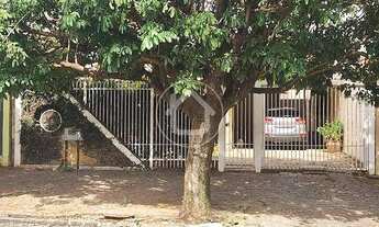 Imagem: 01 SUÍTE E 02 QUARTOS COM EDICULA - JD