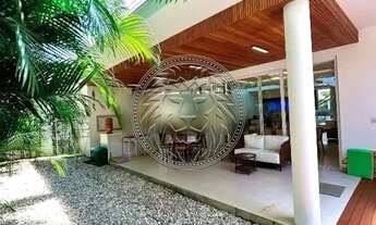 Imagem 3: Casa 4 suítes em condomínio fechado no Rio Tavares em Florianópolis